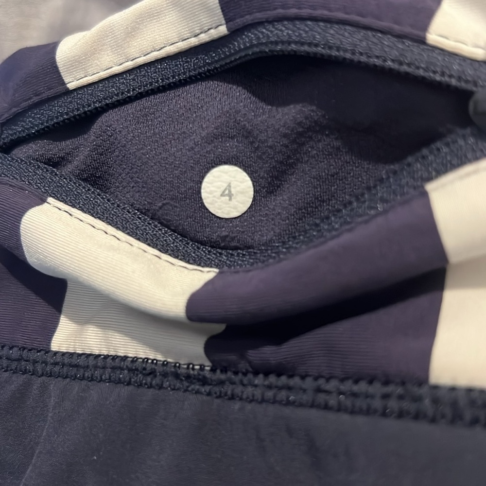 Lululemon Skort - Picture 3 of 4